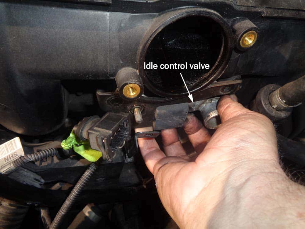 See P074E repair manual